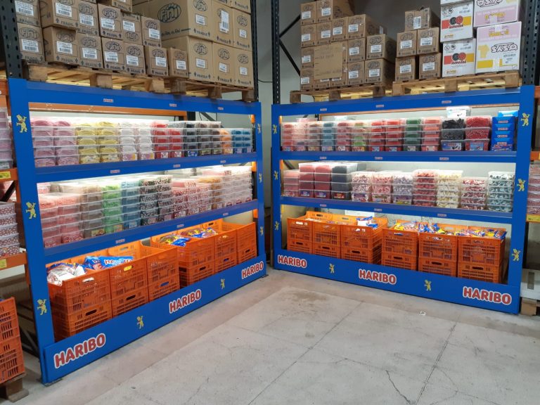 HARIBO SALAMANCA (3) Mobiliario para tiendas y comercios