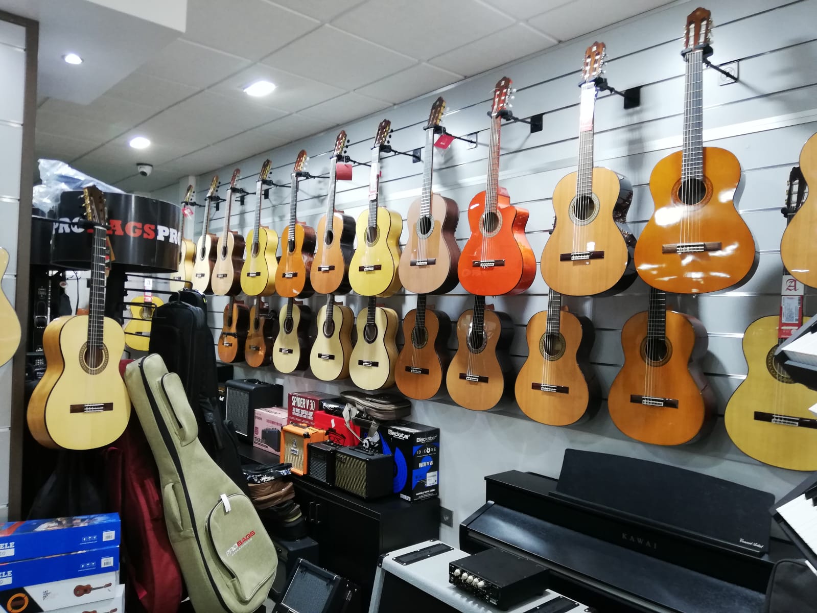 Musica Baños en Sevilla – SM Equipamiento